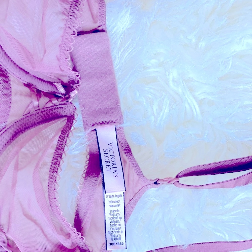 Victoria's Secret Dream Angels basque bra size 30B/B65 never worn.